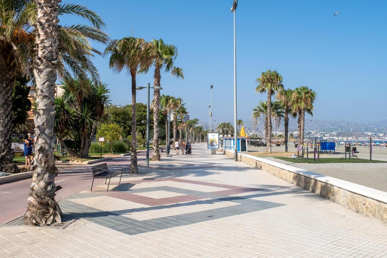 Apartamento Nuria Torre Del Mar Kültér fotó