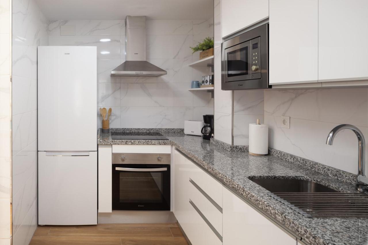 Apartamento Nuria Torre Del Mar Kültér fotó